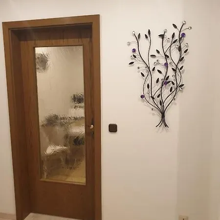 Ferienwohnung Im Modernen Ambiente Mit Eigenem Aussenbereich Appartement *